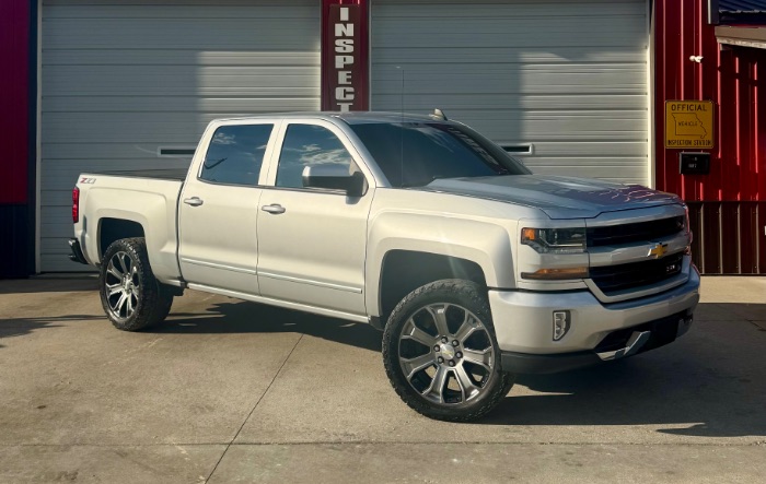 chevrolet silverado 1500 2018 3GCUKRECXJG296774 image chevrolet silverado 1500 2018 3GCUKRECXJG296774 image